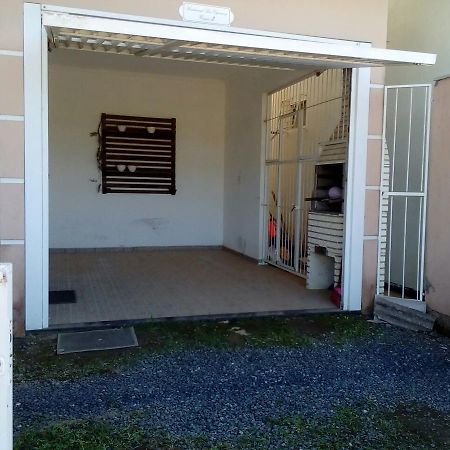 Sobrado Em Penha - Sc Villa Kültér fotó